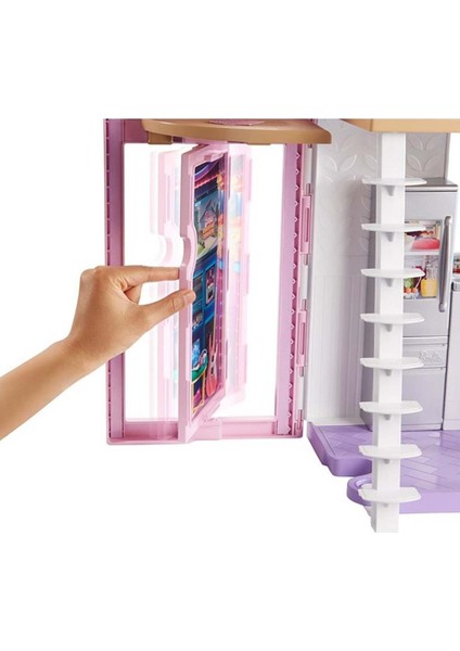Barbie'nin Malibu Evi FXG57 indirimleri
