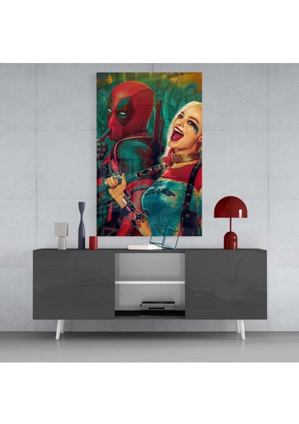 Harley Quinn ve Deadpool Cam Tablo fırsatları