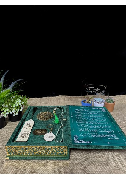 Kur'an-I Kerim Seti Kadife Kaplı Bilgisayar Hatlı Sandık Kutulu - Yeşil fırsatları