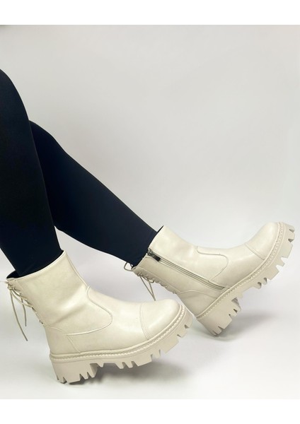 Fermuar ve Bağcıklı Su Geçirmez Kadın Botu