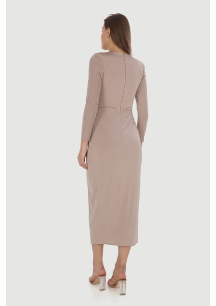 Düğüm Detaylı Midi Elbise fırsatları