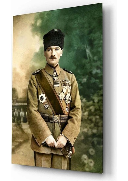 Atatürk Cam Tablo
