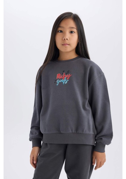 Kız Çocuk Disney Mickey Mouse &Friends Oversize Geniş Kalıp Kapüşonlu Sırt Baskılı Sweatshirt D4378A824WN fırsatları
