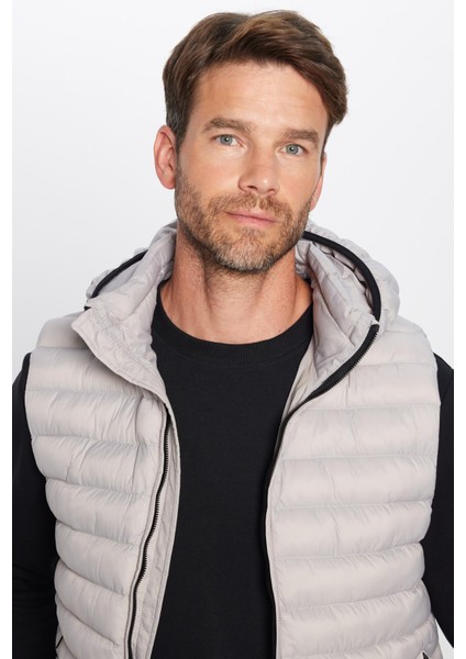Erkek Slim Fit Dar Kesim Astarlı Rüzgar Geçirmez Cepli Taş Renk Çıkarılabilir Kapüşonlu Şişme Yelek