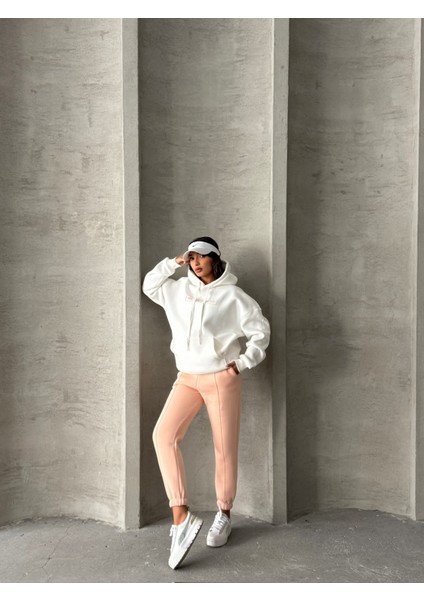 TKM-0034 Pudra Beyaz Never Give Up Yazı Baskılı Kapüşonlu Sweatshirt Jogger Üç Iplik Şardonlu Ikili Takım
