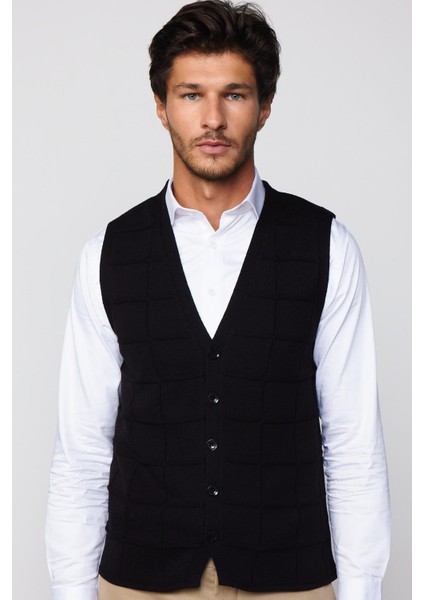 Slim Fit Kare Desenli Siyah Erkek Yelek