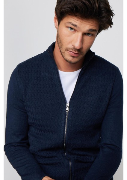 Slim Fit Desenli Dik Yaka Fermuarlı Lacivert Erkek Hırka fiyatları