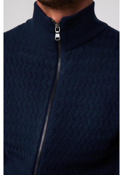 Slim Fit Desenli Dik Yaka Fermuarlı Lacivert Erkek Hırka fırsatları