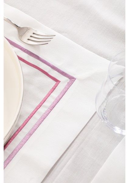 Nakışlı Masa Örtüsü Seti