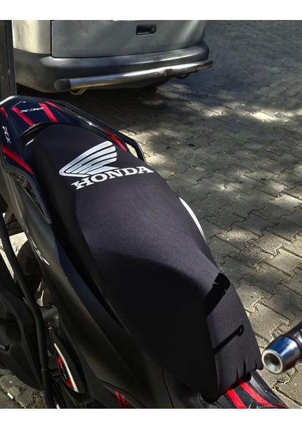 3'lü Pcx Koltuk Kılıfı SCUBA DALGIÇ KUMAŞ (SIYAH,BEYAZ.BORDO) fiyatları