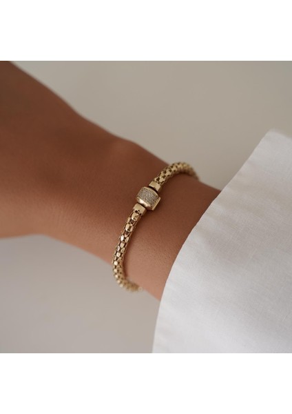 Silindir Kilitli Italyan Bombeli Altın Bileklik