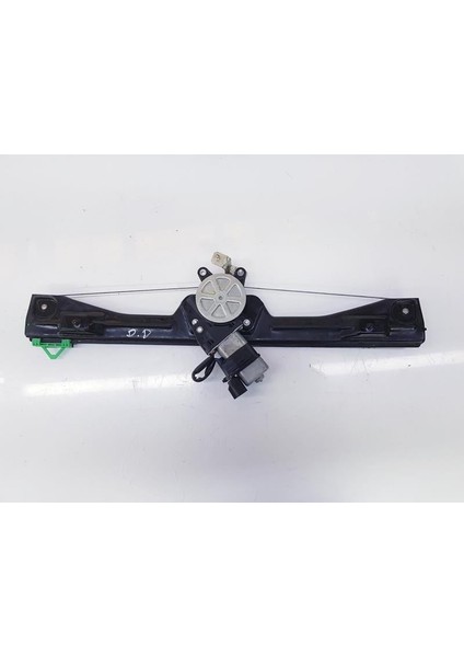 Fıat Linea Cam Krikosu Sağ