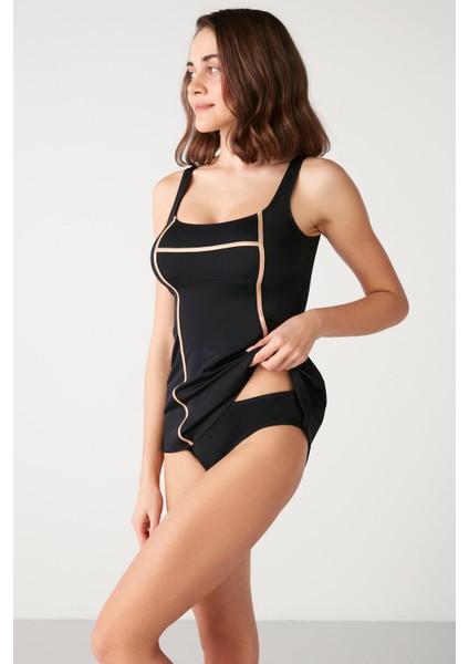 Pleu Tankini