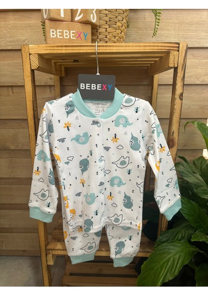 Fil Desenli Ağaçlı Pijama Takımı Düğmeli