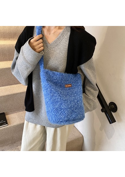 Sonbahar ve Kış Yeni Stil Huangguoshu Yumuşak Kadife Omuz Crossbody Sırt Çantası Fotojenik Tarzı Alışveriş Sırt Çantası Kore Tarzı Kova Omuz Çantası (Yurt Dışından)