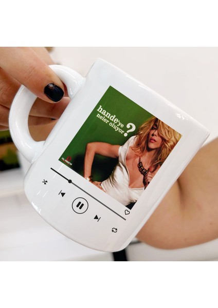 Hande Yener Sopa Renkli Tasarımlar ve Dekoratif Kişiye Özel Kupa Bardaklar modelleri