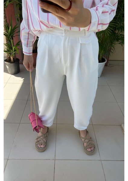 Havuç Paça Pantolon Beyaz