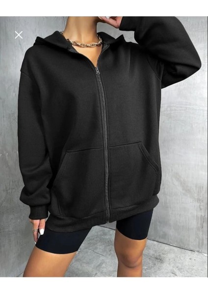 Kadın Siyah Kapüşonlu Fermuarlı Sweatshirt Oversize % 100 Pamuktur. Tiftiklenme Yapmaz.