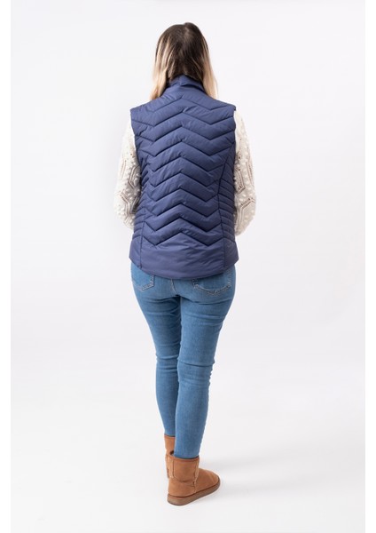 V Desenli Slim Fit Dik Yaka Modern Kadın Yelek modelleri