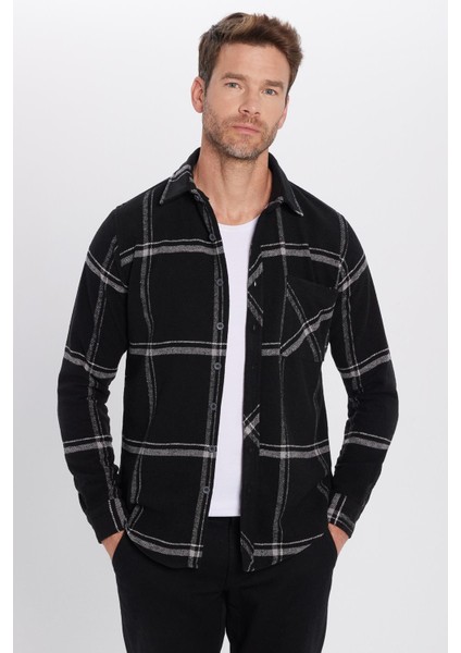 Slim Fit Dar Kesim Tek Cepli Kareli Gri Siyah Erkek Gömlek fırsatları