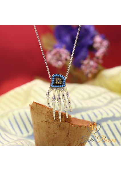 Renkli Taşlı Nazar Boncuklu El Iskeleti Gümüş Kolye indirimleri