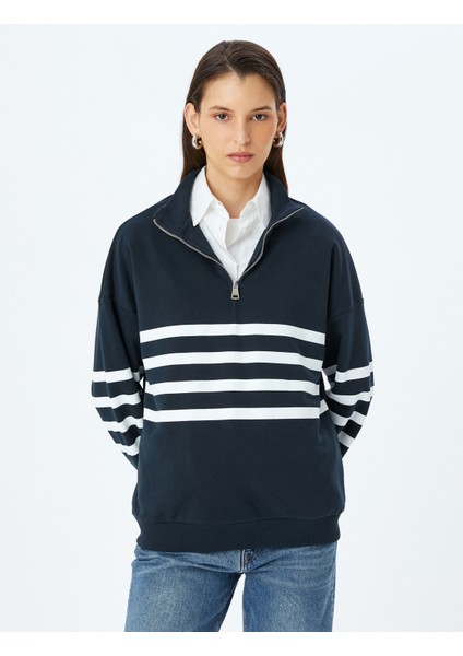 Yarım Fermuarlı Çizgili Oversize Sweatshirt