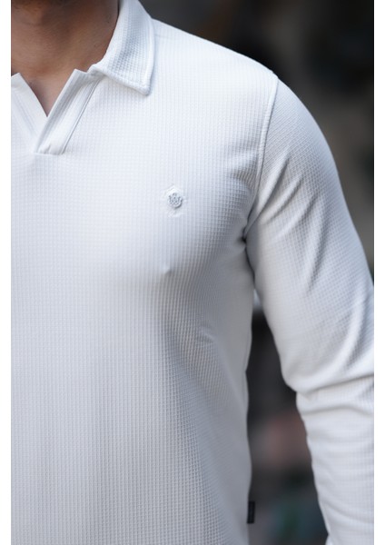 Düğmesiz Polo Yaka Tişört