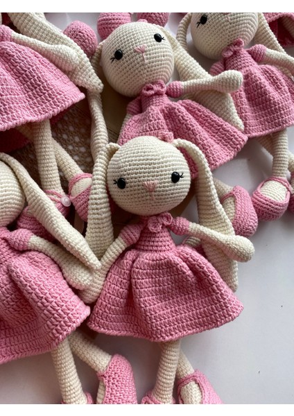 Amigurumi Tavşan uyku arkadaşı