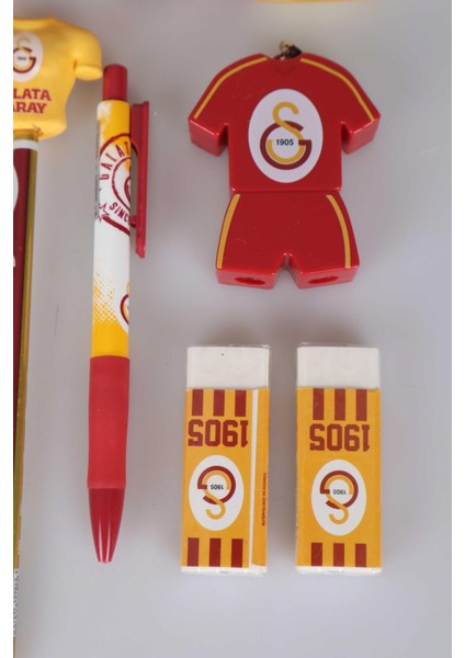 Dekomus Ile Lisanslı Galatasaray 12 Parça Kırtasiye Seti Silgi Tepeli Kurşun Kalem,forma Tasarım Kalemtraş