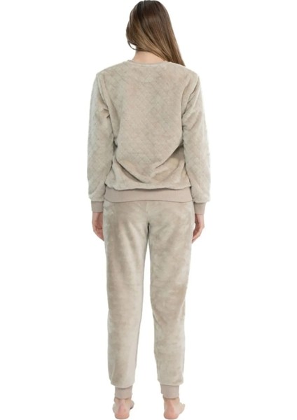 Uzun Kol Yumuşak Dokulu Welsoft Polar Kadın Pijama Takım 17080