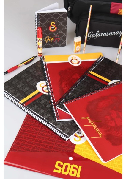 Lisanslı Galatasaray Okul Çantası,kalem ÇANTASI,700 ml Matara,4 Adet Defter Ile Kırtasiye Seti