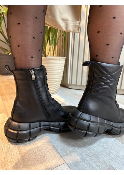Sandy Deri Kalın Taban Kadın Botu fırsatları