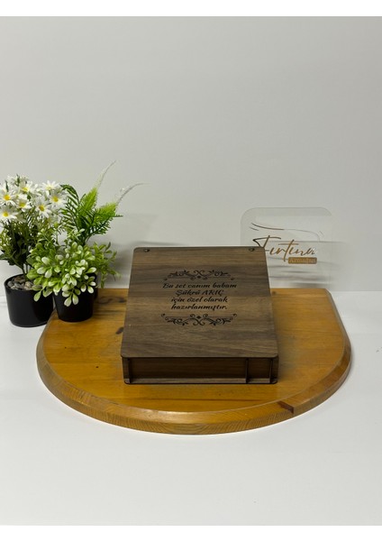 Kur'an-I Kerim Seti Kadife Kaplı Bilgisayar Hatlı Ahşap Plaket Kutulu - Lacivert modelleri