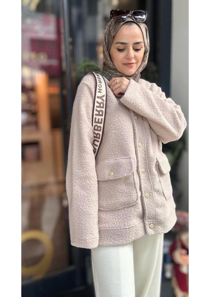 Altın Detaylı Bej Teddy Ceket - Zarif ve Modern fiyatları