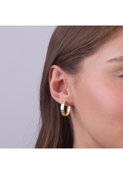 14 Ayar Altın Dilim Halka Küpe 5,75 gr fırsatları