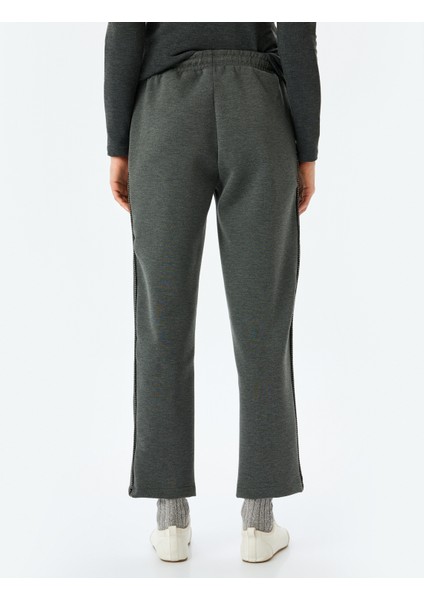 x Şahika Ercümen - Scuba Kumaş Cepli Nervür Detaylı Eşofman Pantolon fırsatları