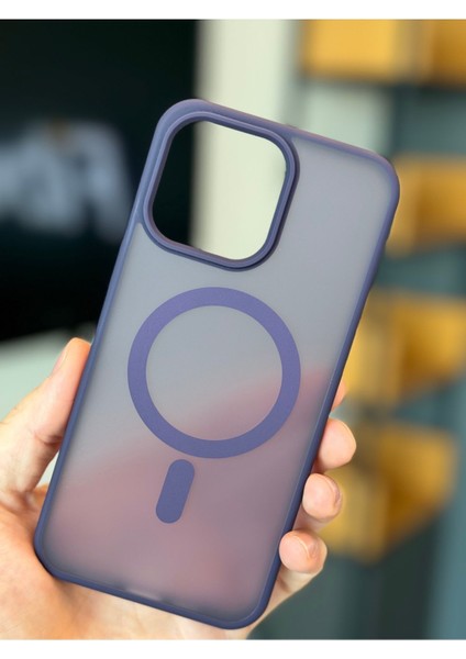Apple iPhone 15 Pro Max Kılıf Kamera Çıkıntılı Magsafe Wireless Şarj Destekli Mat Renkli Yumuşak Dokulu Kapak