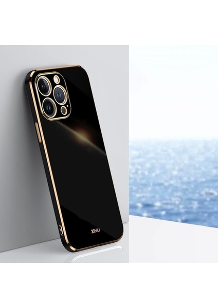 Apple iPhone 14 Pro Uyumlu Kılıf Parlak Kenarlı Altın Işlemeli Kamera Korumalı Kapak