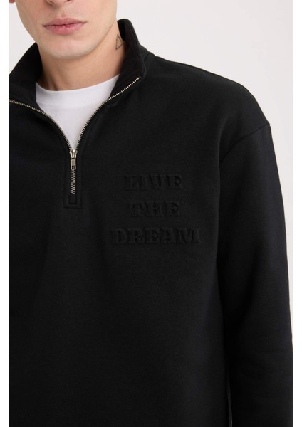 Comfort Regular Fit Rahat Kalıp Dik Yaka Fermuarlı Baskılı Sweatshirt B0254AX24AU indirimleri