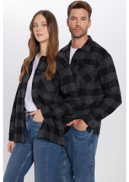 Unisex Relax Fit Rahat Kesim Oduncu Apaş Yaka Tek Cep Kareli Kışlık Gömlek