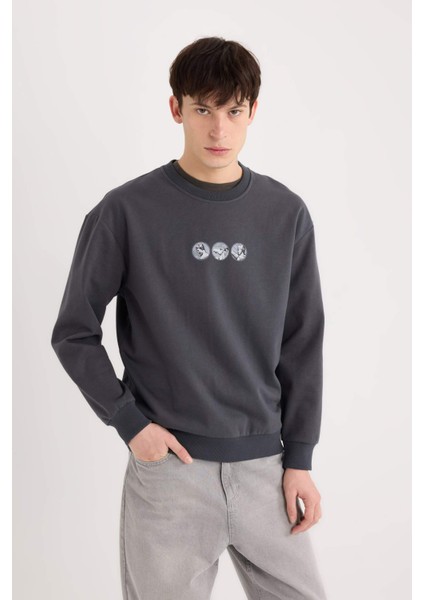 Boxy Fit Bisiklet Yaka Sırt Baskılı Sweatshirt E3206AX24WN