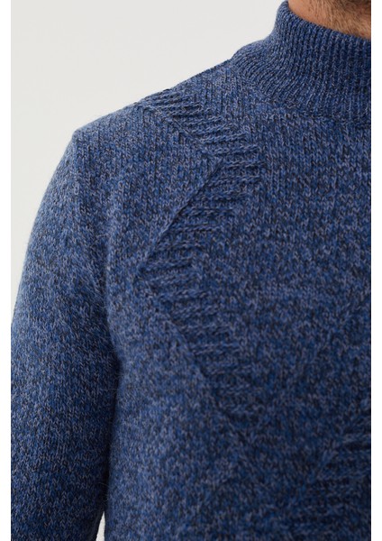 Sarmal Desenli Regular Fit Yün Kazak- T-5003
