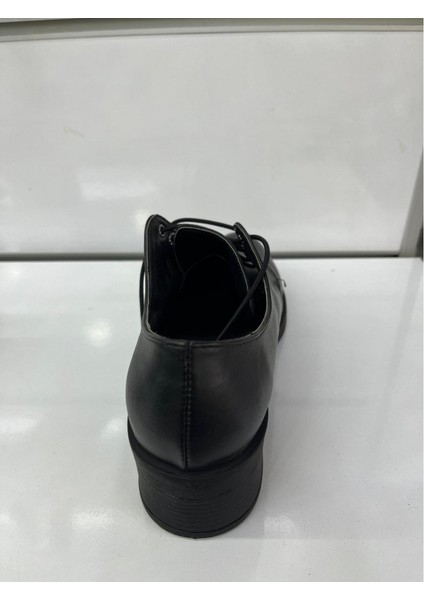 Günlük Kadın Ayakkabı, Siyah modelleri