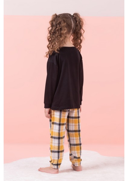 Baskılı Ekose Desenli Polar Pijama Takımı Alt-Üst Kız Çocuk Takım modelleri