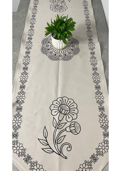 El Baskılı Çiçek Desenli Runner 140x45 – Krem Renk Zarif Tasarım fiyatları