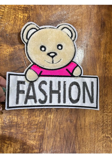 Dokuma Peluş Fasion Yazılı Ayı Arma Dikiş Aplile 20X18 cm fiyatları