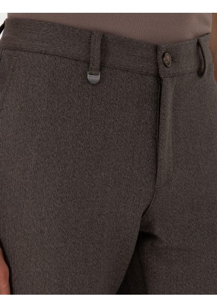 Erkek Kahverengi Slim Fit Kumaş Pantolon 50292959-VR029