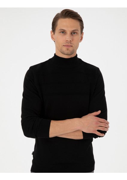 Erkek Siyah Slim Fit Yarım Balıkçı Yaka Triko Kazak 50300625-VR046 modelleri