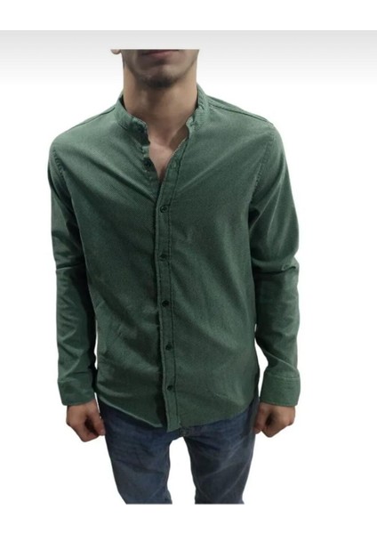 Dar Kesim Hakim Yaka Erkek Gömlek