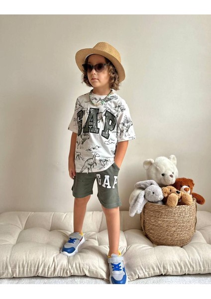 Dinazor Baskılı Erkek Çocuk Takım